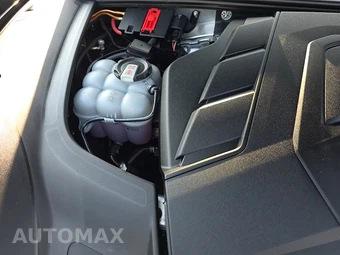 2023 Porsche Cayenne Platinum Edition – miniatura 24