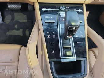 2023 Porsche Cayenne Platinum Edition – miniatura 25