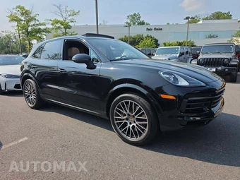 2023 Porsche Cayenne Platinum Edition – miniatura 4