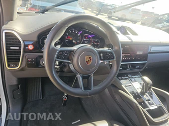 2023 Porsche Cayenne Platinum Edition – miniatura 11