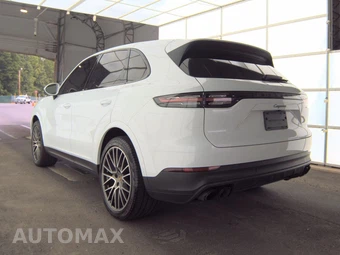 2023 Porsche Cayenne Platinum Edition – miniatura 6