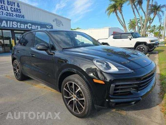 2023 Porsche Cayenne Platinum Edition – miniatura 4