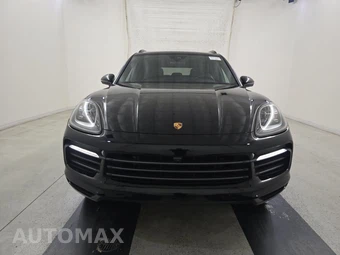 2023 Porsche Cayenne Platinum Edition – miniatura 2