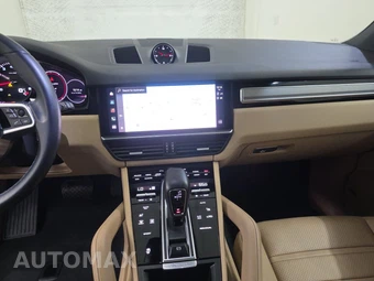 2023 Porsche Cayenne Platinum Edition – miniatura 11