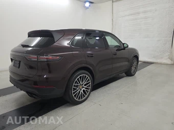 2023 Porsche Cayenne Platinum Edition – miniatura 4