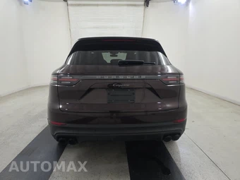 2023 Porsche Cayenne Platinum Edition – miniatura 5