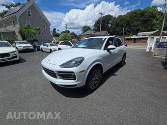 2023 Porsche Cayenne Platinum Edition