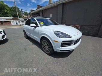 2023 Porsche Cayenne Platinum Edition – miniatura 4