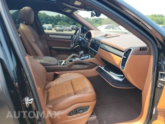 2023 Porsche Cayenne S Coupe Platinum Editi – miniatura 14