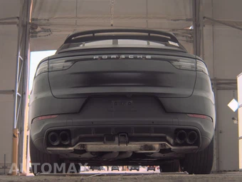 2023 Porsche Cayenne S Coupe Platinum Editi – miniatura 7