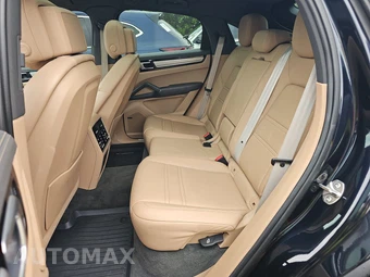2023 Porsche Cayenne S Coupe Platinum Editi – miniatura 13
