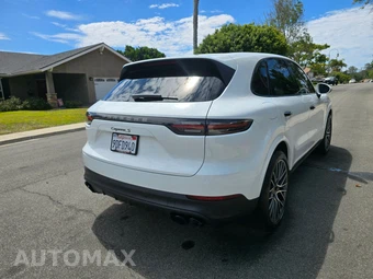 2023 Porsche Cayenne S Platinum Edition - miniatura 10
