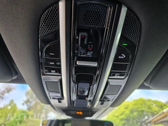 2023 Porsche Cayenne S Platinum Edition - miniatura 40