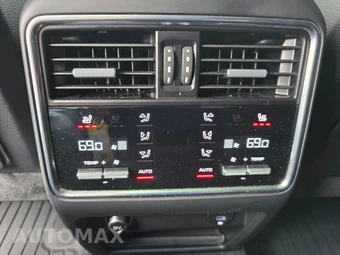 2023 Porsche Cayenne S Platinum Edition - miniatura 46