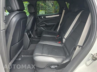 2023 Porsche Cayenne S Platinum Edition - miniatura 47