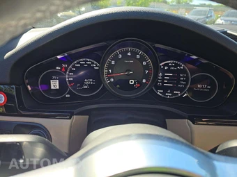 2023 Porsche Cayenne S Platinum Edition – miniatura 6