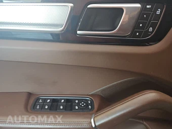2023 Porsche Cayenne S Platinum Edition – miniatura 19