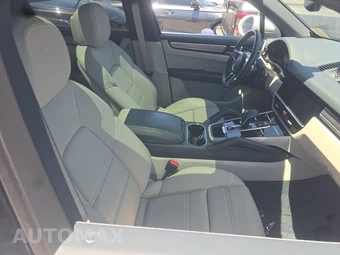 2023 Porsche Cayenne S Platinum Edition – miniatura 8