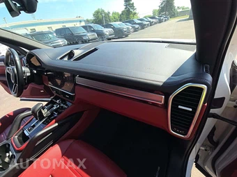2023 Porsche Cayenne S Platinum Edition – miniatura 16