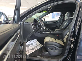 2023 Porsche Cayenne Turbo Coupe – miniatura 3