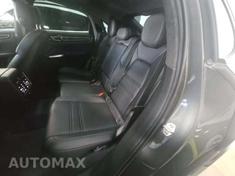 2023 Porsche Cayenne Turbo Coupe - miniatura 13