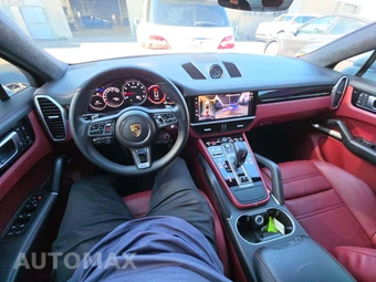 2023 Porsche Cayenne Turbo Coupe – miniatura 10