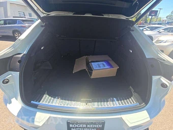 2023 Porsche Cayenne Turbo S E-Hybrid Coupe – miniatura 14