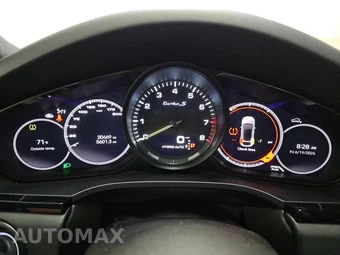 2023 Porsche Cayenne Turbo S E-Hybrid Coupe – miniatura 12