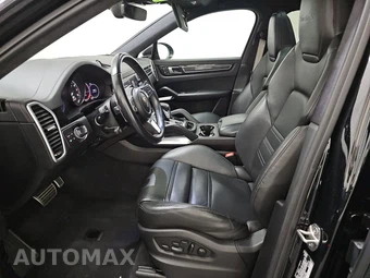 2023 Porsche Cayenne Turbo S E-Hybrid Coupe – miniatura 7