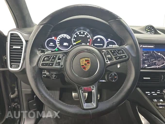2023 Porsche Cayenne Turbo S E-Hybrid - miniatura 10