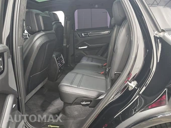 2023 Porsche Cayenne Turbo S E-Hybrid - miniatura 13