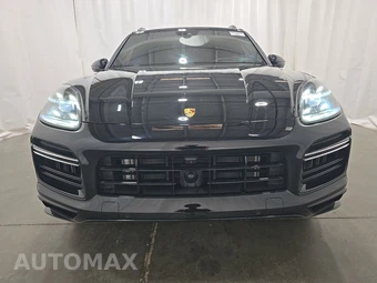 2023 Porsche Cayenne Turbo S E-Hybrid - miniatura 2