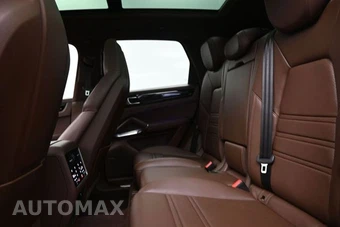 2023 Porsche Cayenne Turbo - miniatura 11