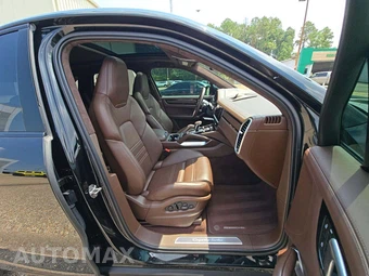 2023 Porsche Cayenne Turbo - miniatura 18