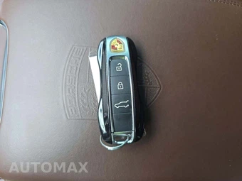 2023 Porsche Cayenne Turbo - miniatura 8