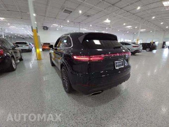 2023 Porsche Cayenne – miniatura 3
