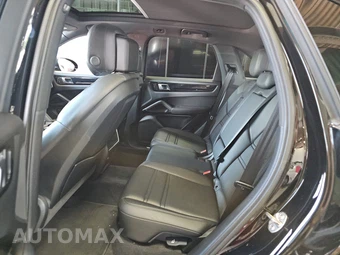 2023 Porsche Cayenne – miniatura 13