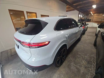 2023 Porsche Cayenne – miniatura 3