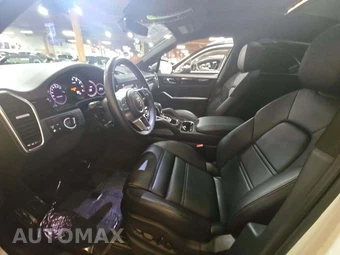 2023 Porsche Cayenne – miniatura 6