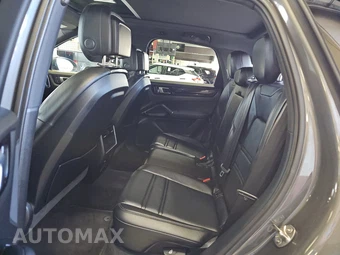 2023 Porsche Cayenne - miniatura 13