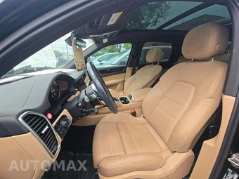 2023 Porsche Cayenne – miniatura 6
