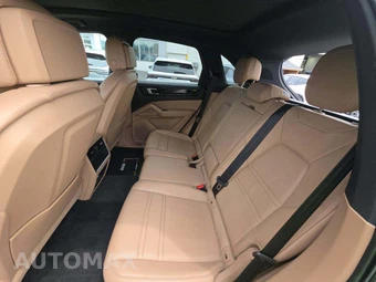 2023 Porsche Cayenne – miniatura 13