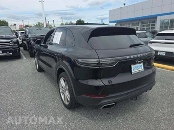 2023 Porsche Cayenne – miniatura 2