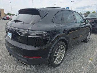 2023 Porsche Cayenne – miniatura 3