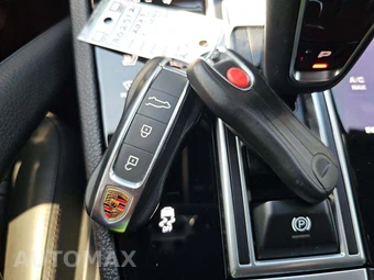 2023 Porsche Cayenne - miniatura 8