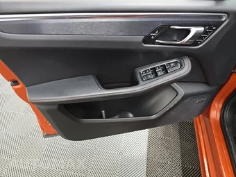 2023 Porsche Macan GTS – miniatura 9
