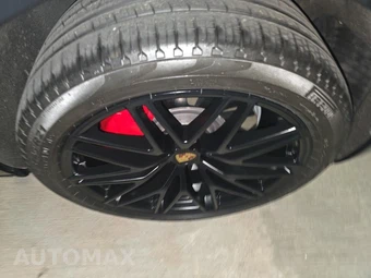 2023 Porsche Macan GTS – miniatura 9