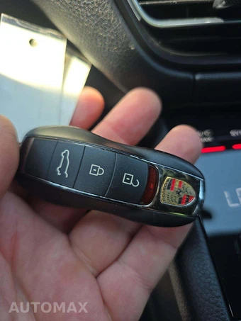 2023 Porsche Macan S – miniatura 8