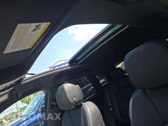 2023 Porsche Macan T – miniatura 10