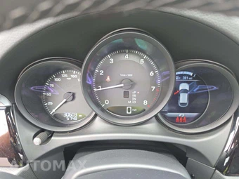 2023 Porsche Macan – miniatura 6